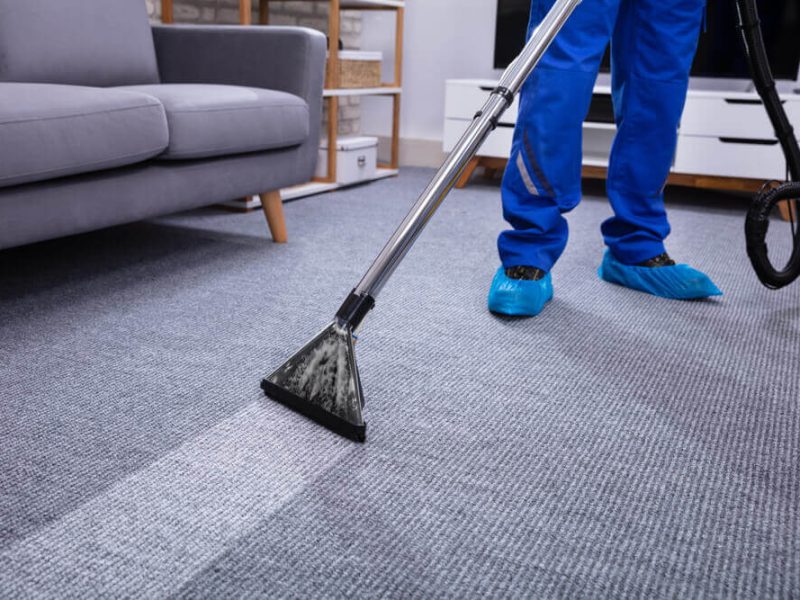 Carpet-Cleaning-Services-Featured-Image (1)